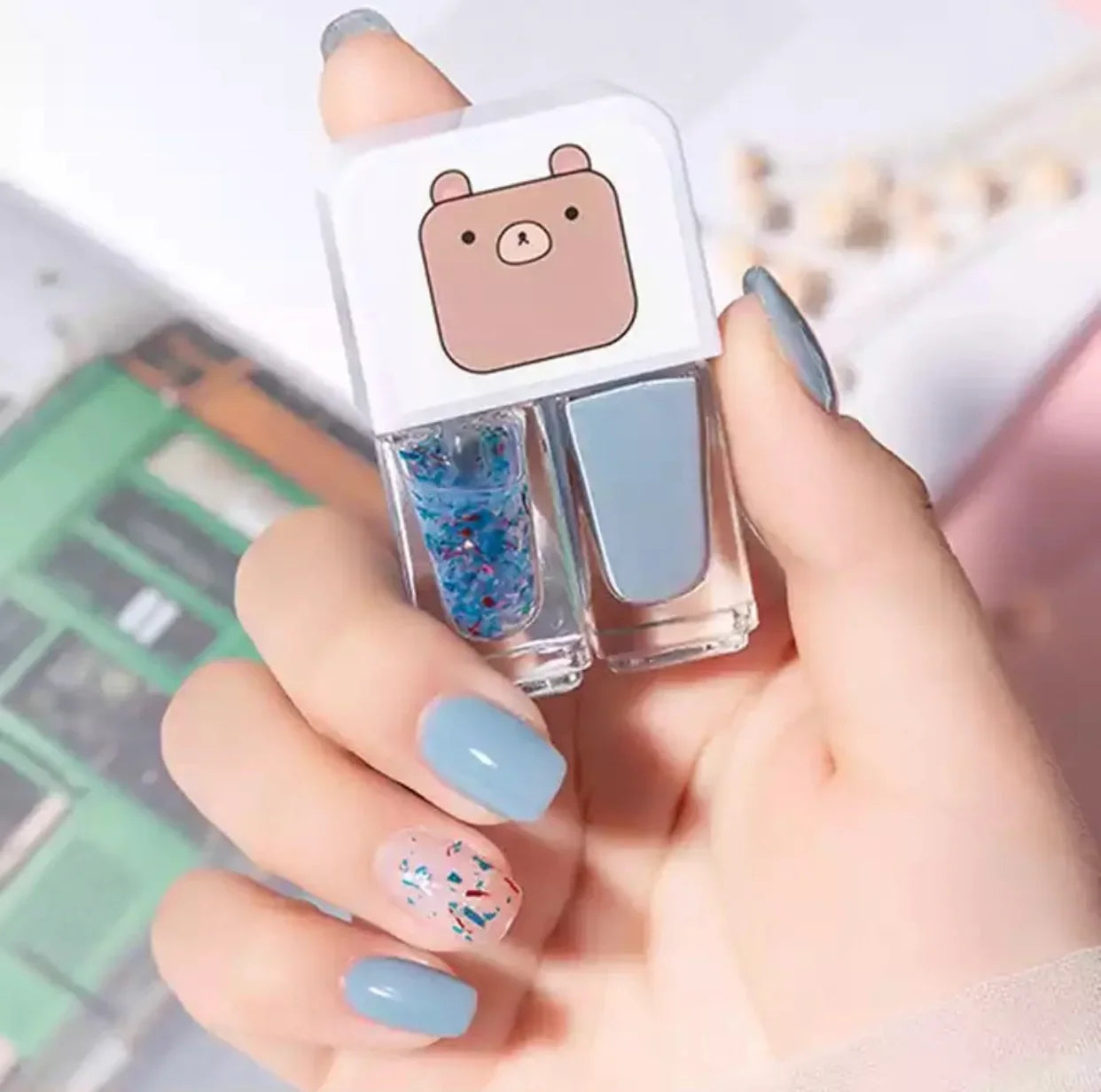 Maxfine 2 in 1 Nail Polish