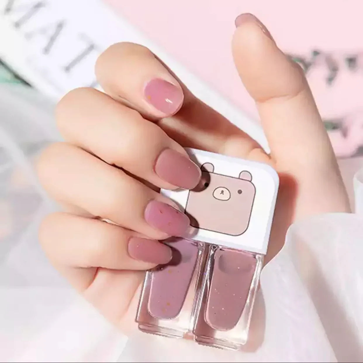 Maxfine 2 in 1 Nail Polish